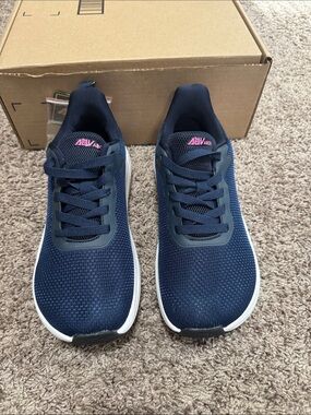 AOV-Arch Navy Mesh Athletic Sneakers
